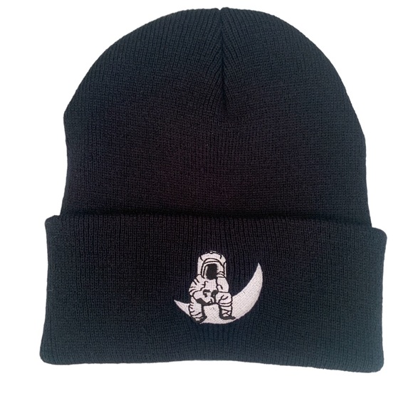 Top Crown Clothing Other - Black - Man on the moon embroidered winter long cuffed folded beanie hat